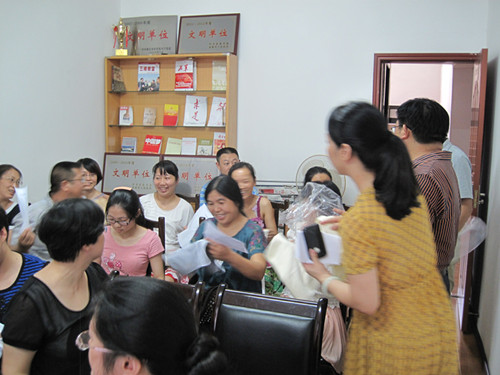 見(jiàn)賢思齊，敬業(yè)奉獻(xiàn)—我所舉辦首期道德講堂
